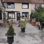 4 Ou 2 Parking Wifi Terrasse Cosy *
