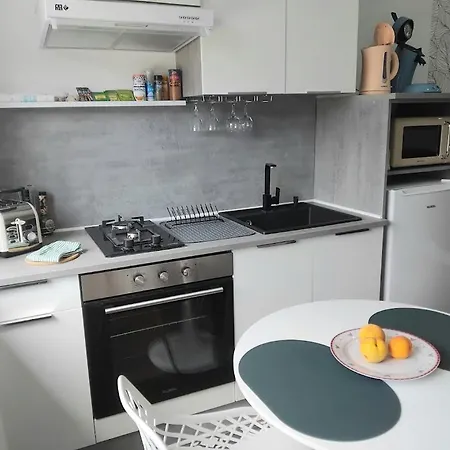 Апартаменты 4 Ou 2 Parking Wifi Terrasse Cosy Conde-sur-Sarthe